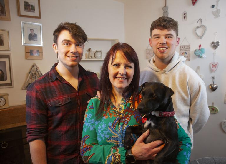 Image of Elaine Laing and family