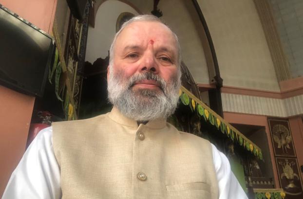 Medini Prasad Mishra (Acharya Ji), Senior Priest, Hindu Mandir, Glasgow 